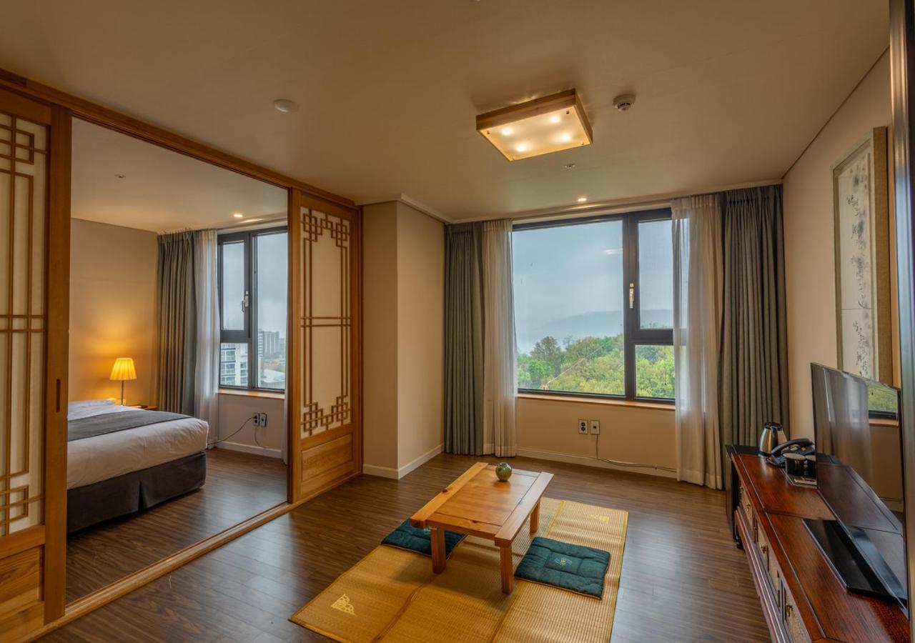 Jk Blossom Hotel 4*