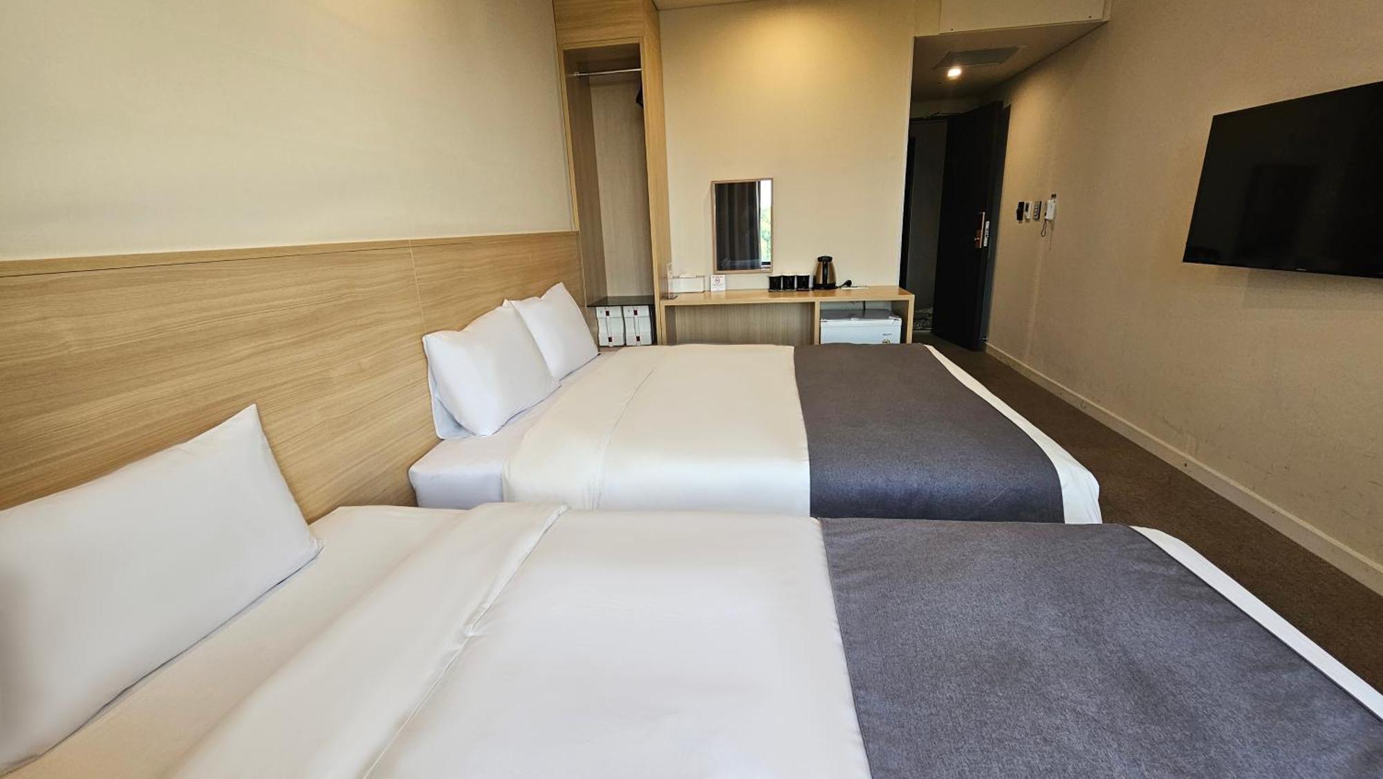 โรงแรมเจเค บลอสซัม 4*