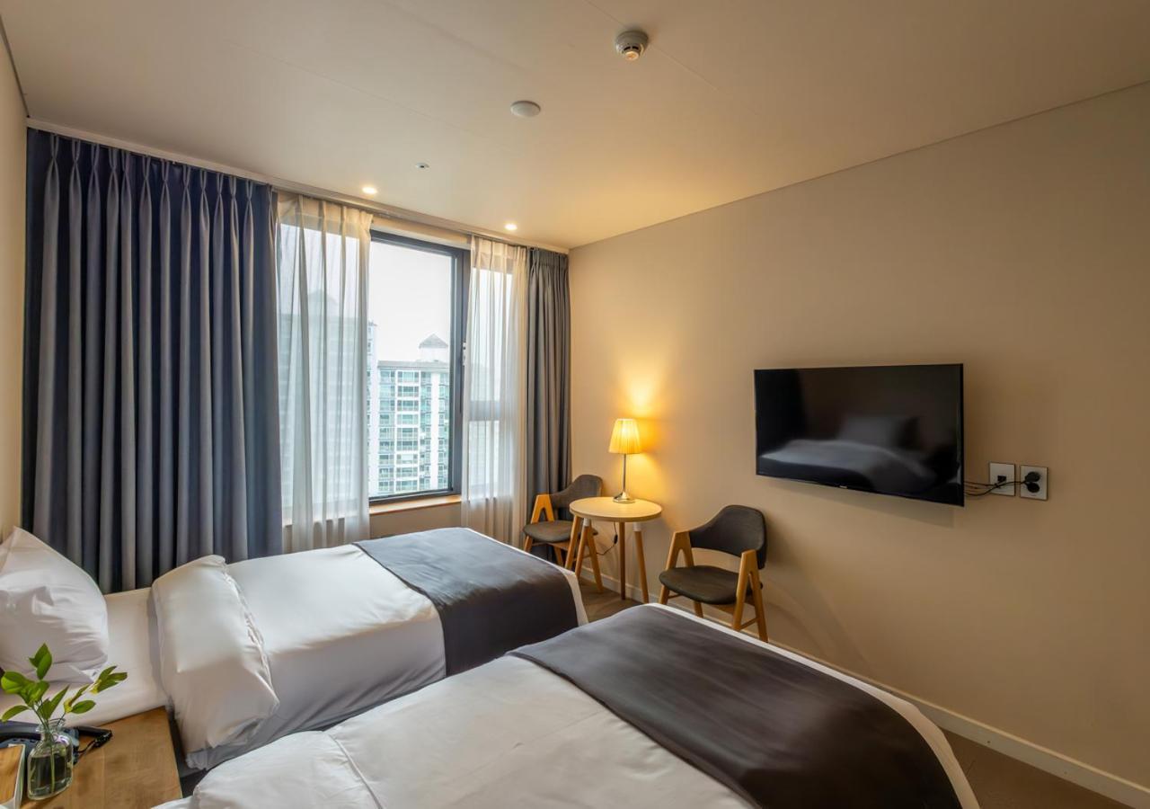 Jk Blossom Hotel 4*